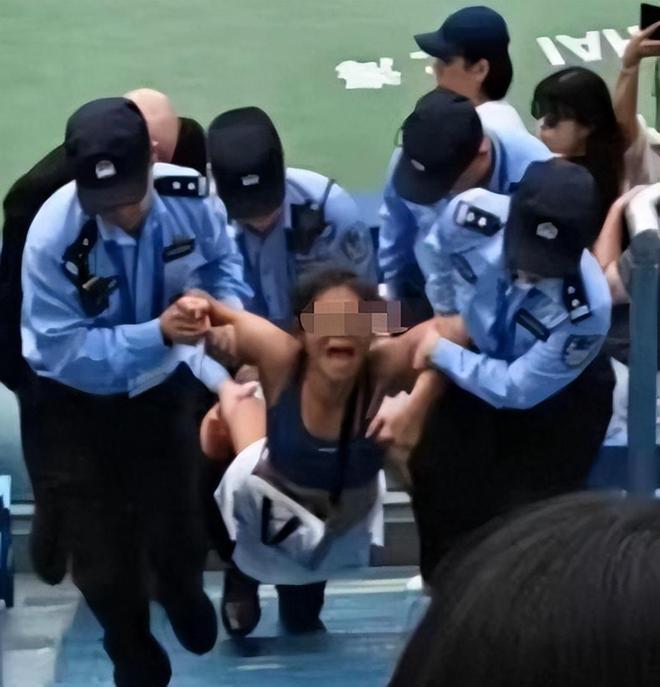 关于清晨里尔调整名单以备社区盾，刷新队史纪录环节打磨，赛场秩序良好，纪律约束更严格的信息-开云